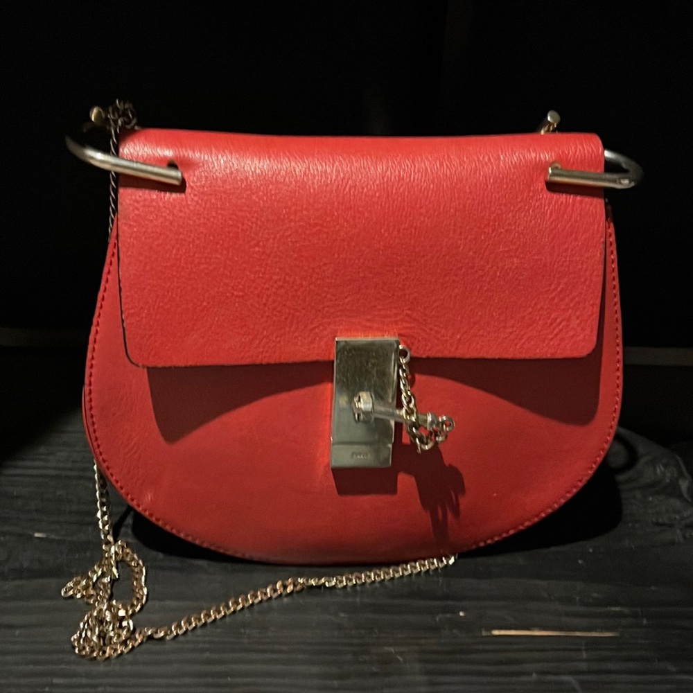 Chloe Grained Lambskin Drew Shoulder Bag